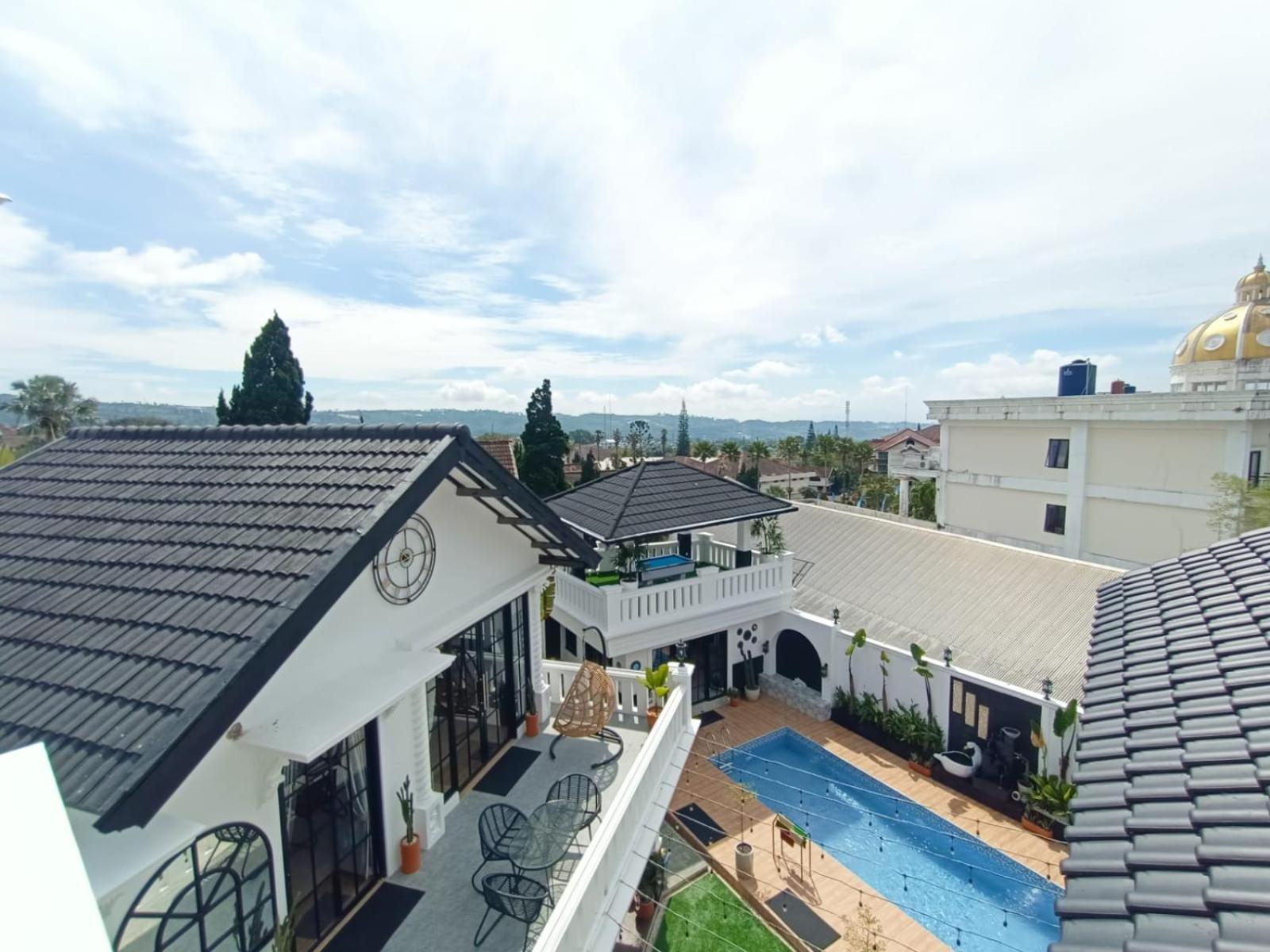 Villa Kota Bunga Malini 10 Cikundul Buitenkant foto