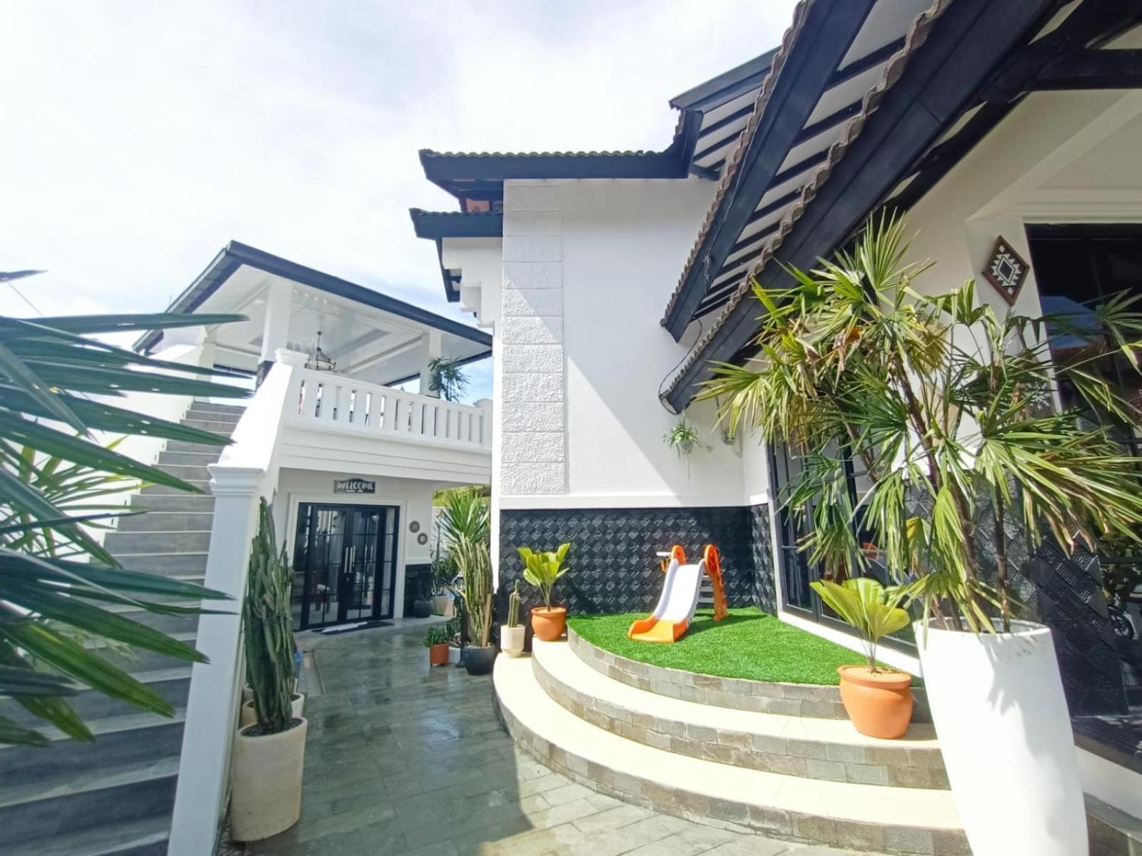Villa Kota Bunga Malini 10 Cikundul Buitenkant foto
