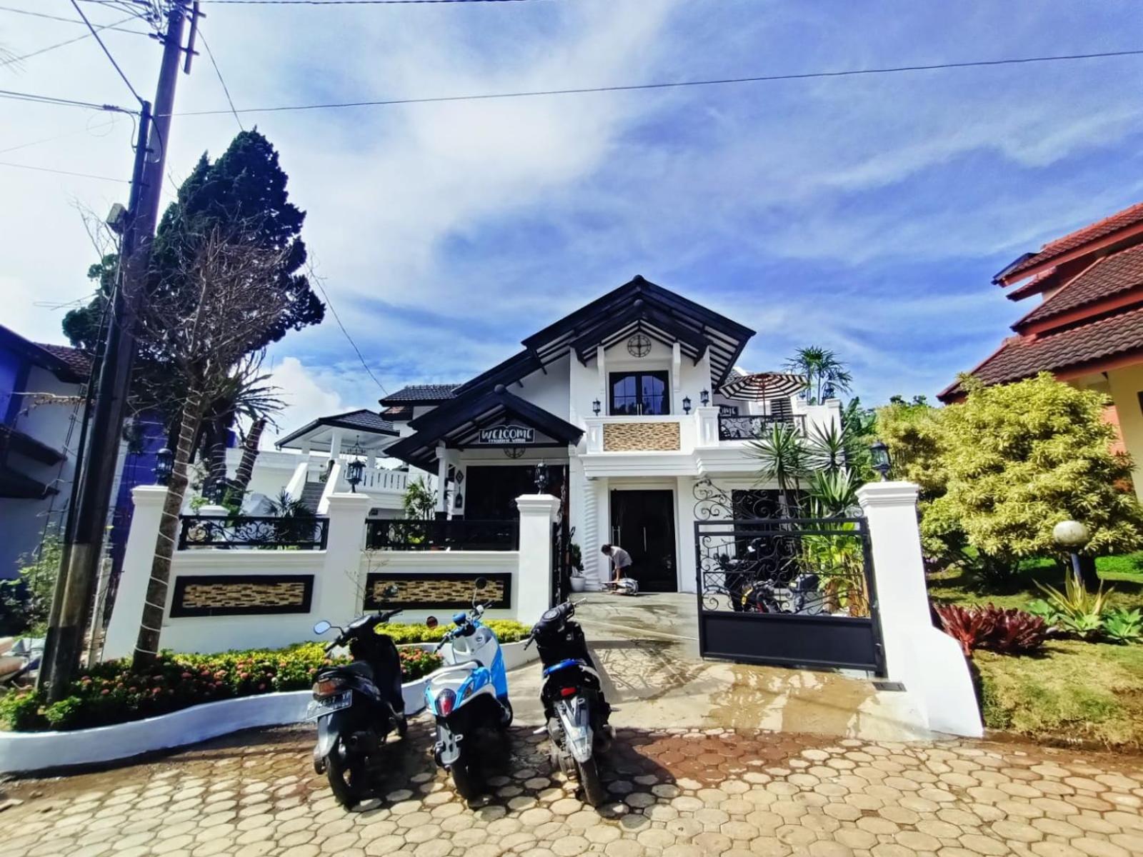 Villa Kota Bunga Malini 10 Cikundul Buitenkant foto